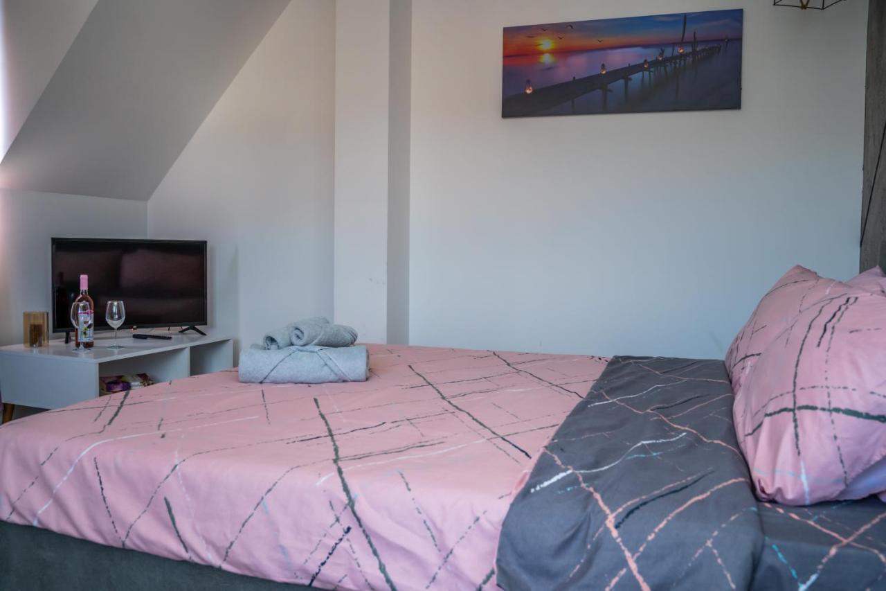 Finesi Apartments 2 Ohri Dış mekan fotoğraf