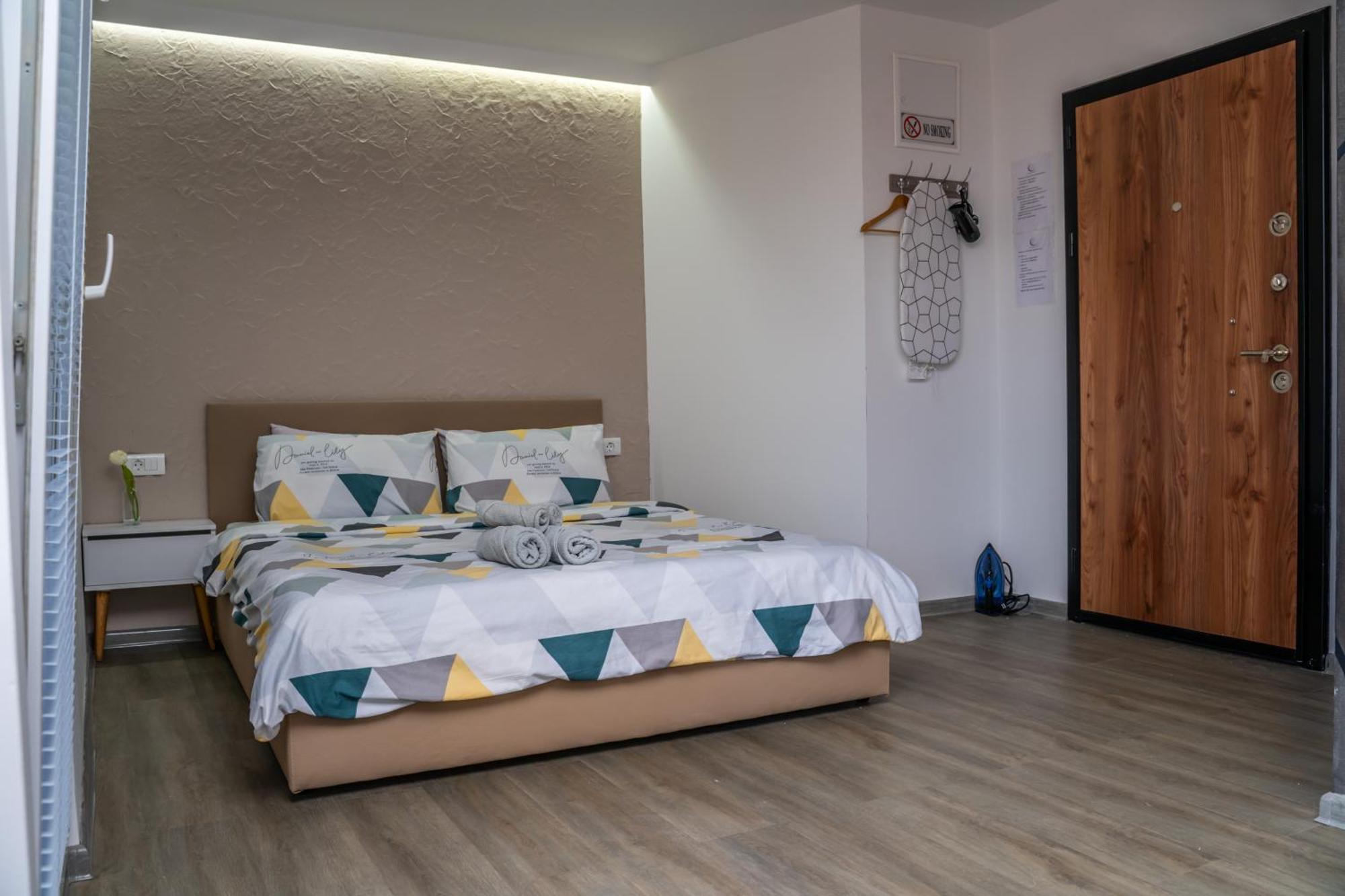 Finesi Apartments 2 Ohri Oda fotoğraf
